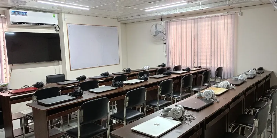 Smart classroom setup